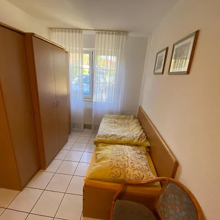 Kranich 36 公寓 青斯特